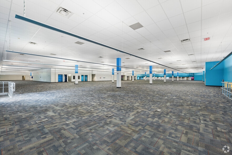 More Photos Of 5312 SW 6th Pl, Ocala Office For Sale