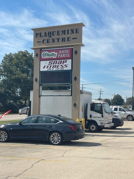 More Photos Of 58630 Belleview Dr, Plaquemine General Retail For Sale