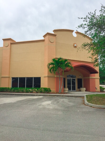 More Photos Of 801-893 Kings Hwy, Fort Pierce Light Manufacturing For Sale