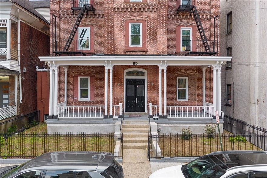 Primary Photo Of 95 Buena Vista Ave, Yonkers Apartments For Sale