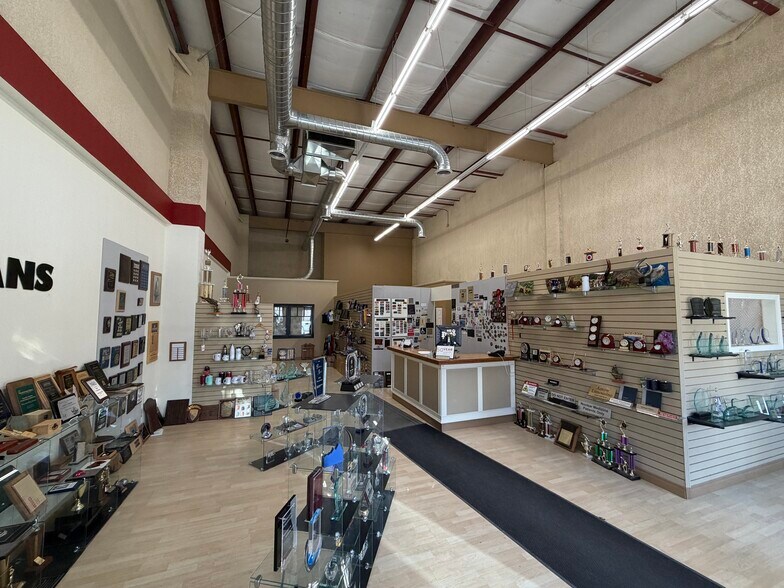 More Photos Of 4768 Riverside Dr, Red Deer Warehouse For Sale