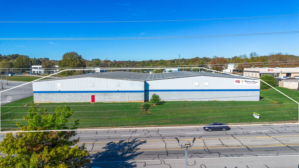 More Photos Of 6130 Preservation Dr, Chattanooga Light Distribution For Sale