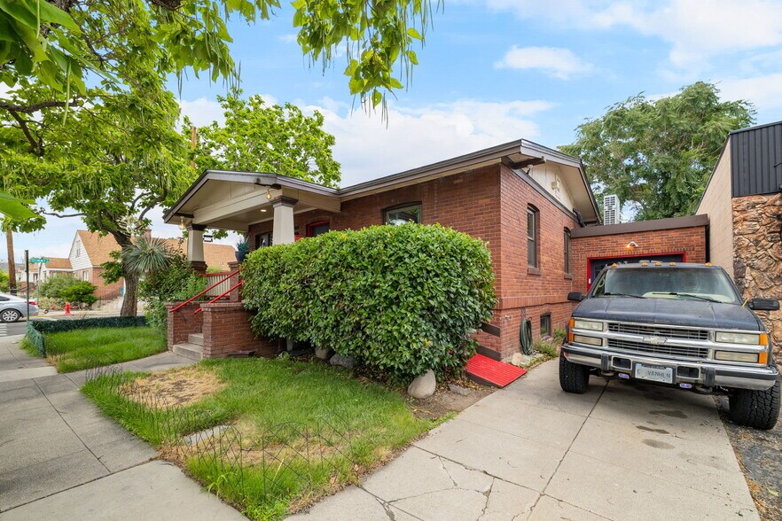 More Photos Of 800 S Center St, Reno Office Residential For Sale