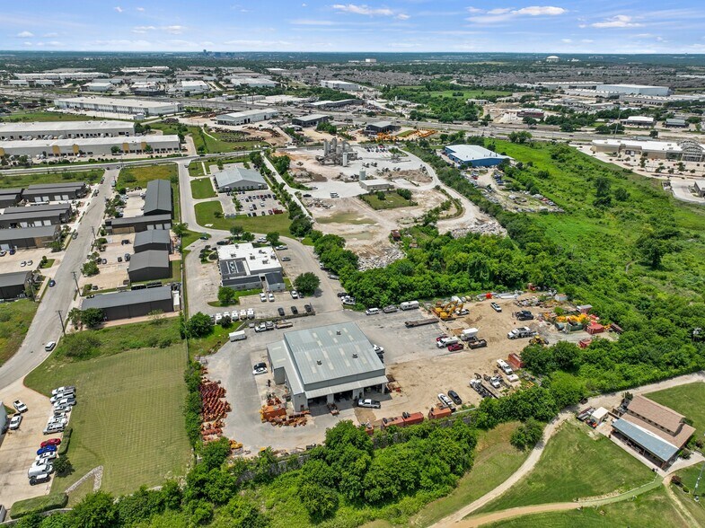 More Photos Of 2336 Picadilly Dr, Round Rock Warehouse For Sale