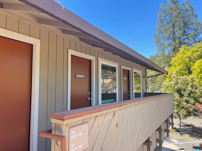 More Photos Of 520 La Gonda Way, Danville Medical For Lease