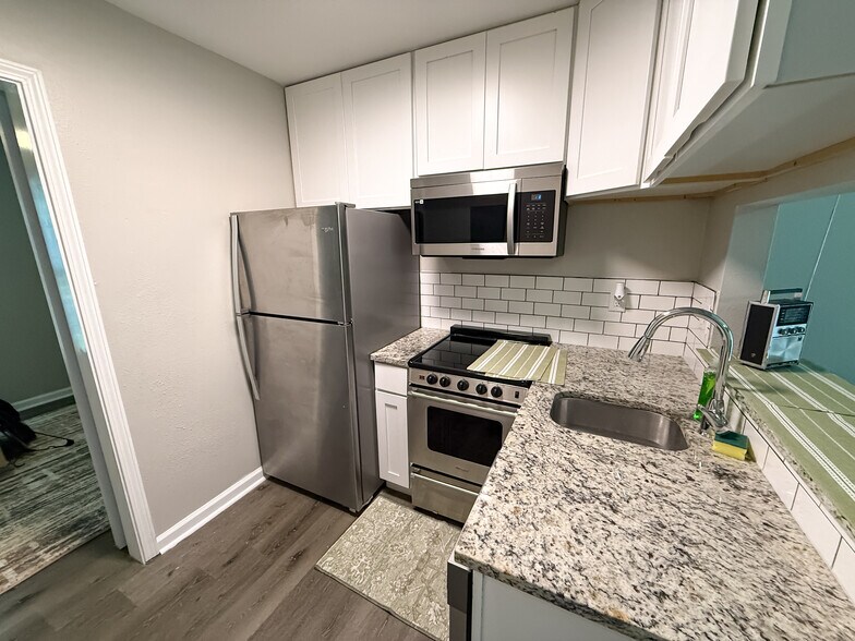 More Photos Of 425 W Taft St, Wichita Apartments For Sale