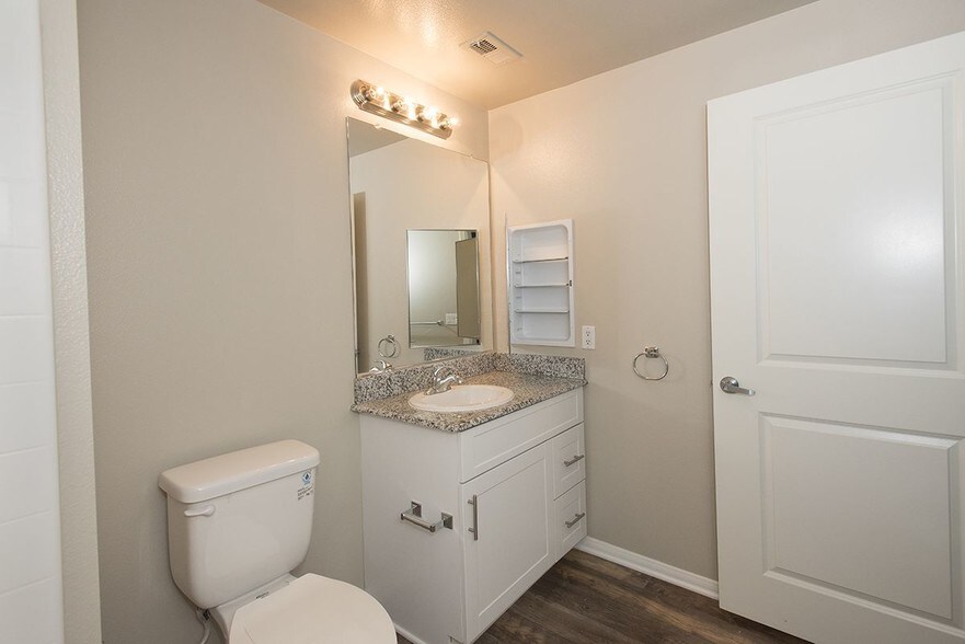 More Photos Of 700 S Myrtle Ave, Monrovia Apartments For Lease