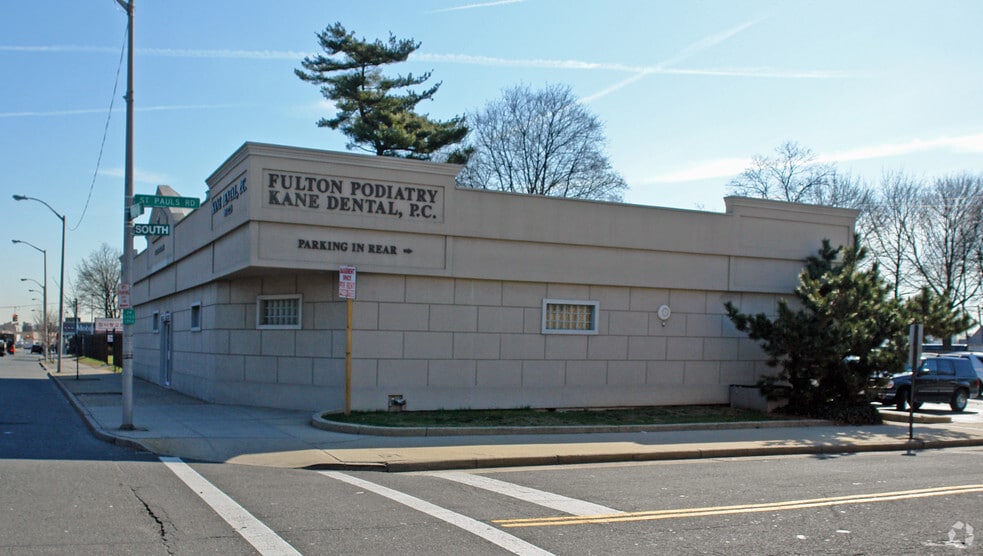 Primary Photo Of 72 Fulton Ave, Hempstead Office For Sale
