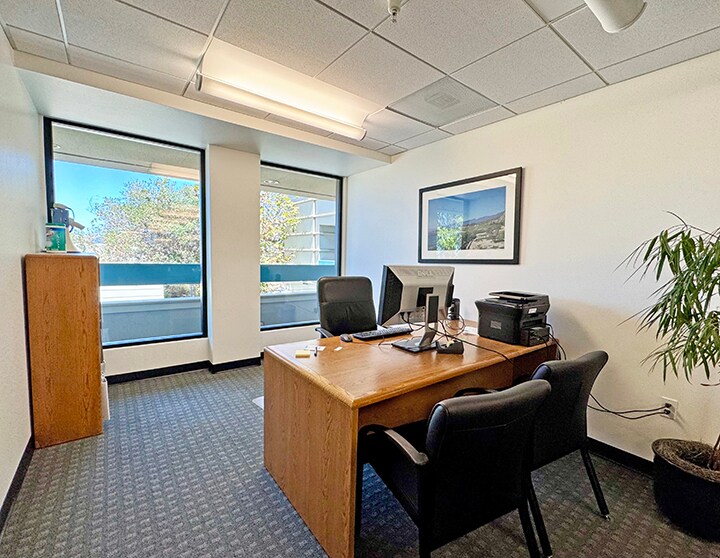 More Photos Of 6185-6187 Carpinteria Ave, Carpinteria Office For Sale