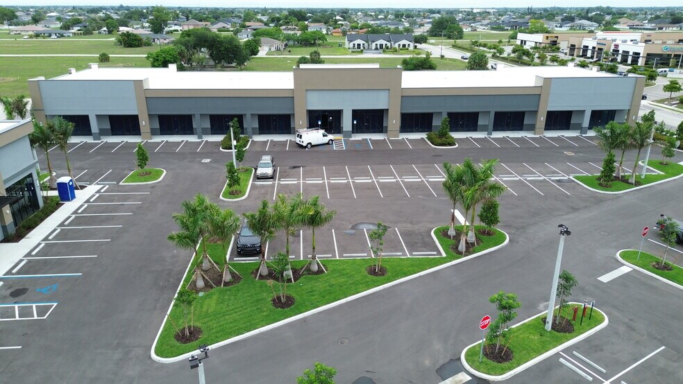 More Photos Of 1203-1211 NE Pine Island Ln, Cape Coral Unknown For Lease