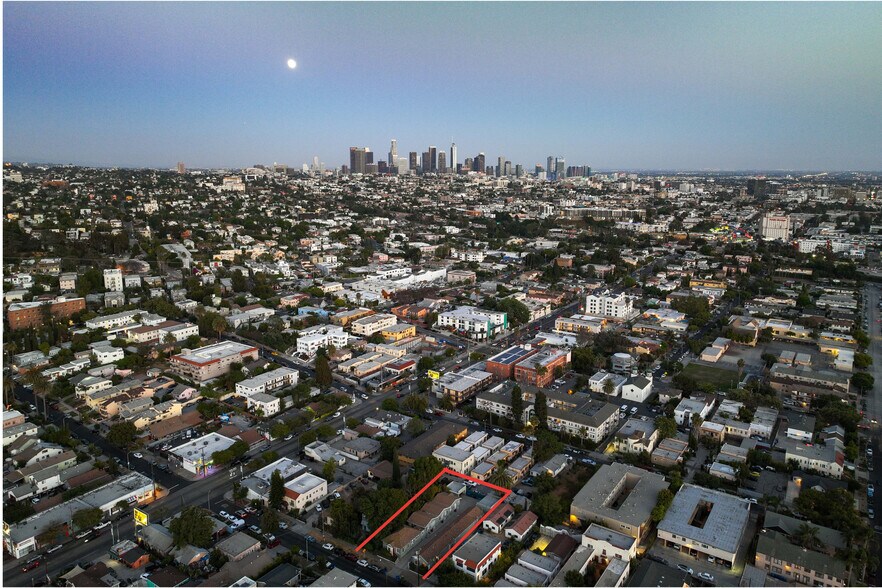 More Photos Of 4124-4126 1/2 Monroe St, Los Angeles Apartments For Sale