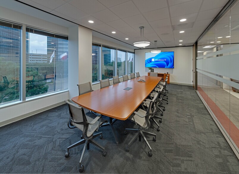 More Photos Of 10375 Richmond Ave, Houston Office For Sale