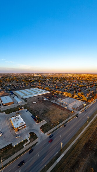 More Photos Of 1791 SW 34th St, Moore Land For Lease