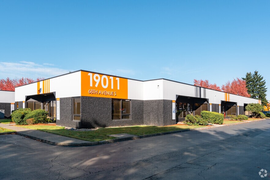 More Photos Of 6627 S 191st Pl, Kent Unknown For Lease