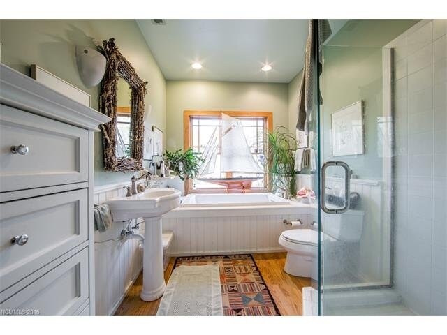 More Photos Of 111 Fiddlehead Ln, Zirconia Specialty For Sale