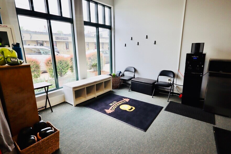 More Photos Of 246 Main St, Hudson Multifamily For Sale