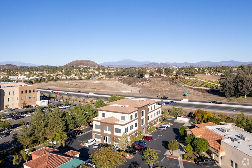 More Photos Of 25186 Hancock Ave, Murrieta Office For Lease