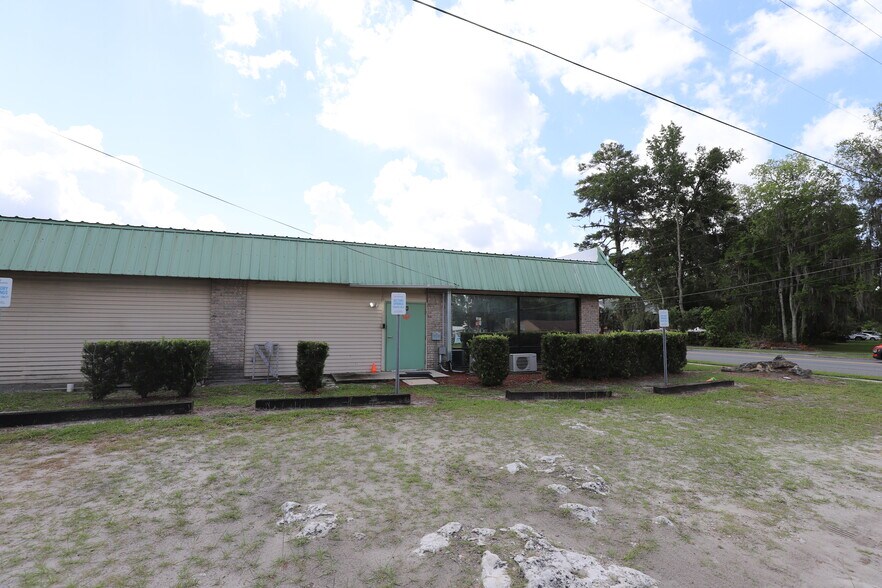 More Photos Of 23352 NW 186th Ave, High Springs Storefront Retail Office For Lease