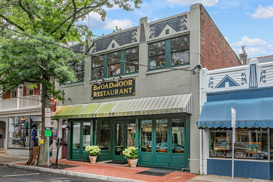 Primary Photo Of 6-8 N Union St, Lambertville Restaurant For Sale