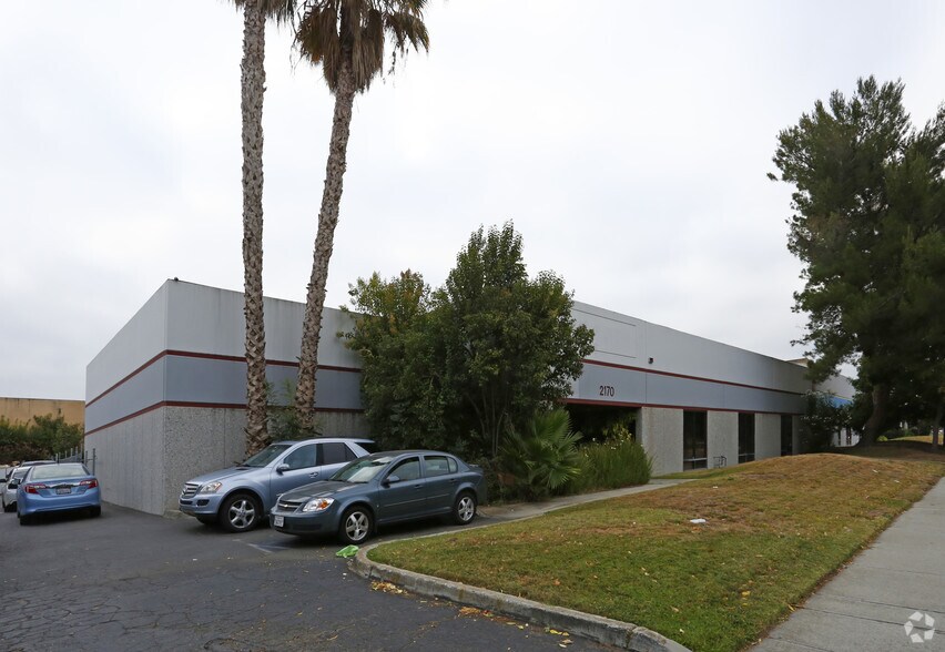 Primary Photo Of 2170 Oakland Rd, San Jose Light Manufacturing For Lease