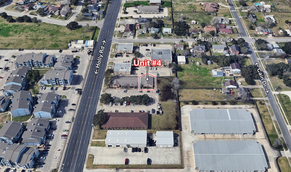 More Photos Of 5426 Holly Rd, Corpus Christi Office For Sale