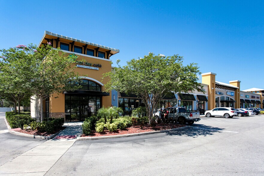 Primary Photo Of 1084 Lee Rd, Orlando Unknown For Lease