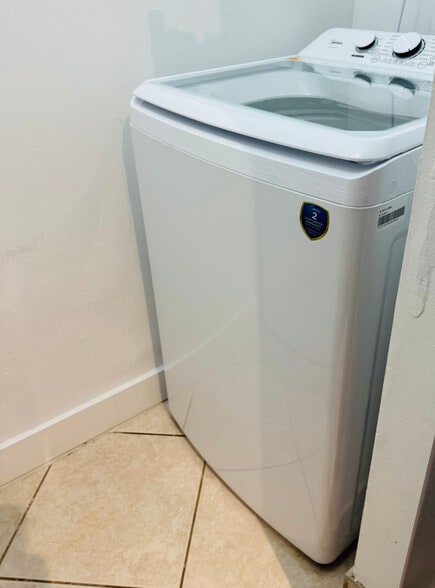 More Photos Of 19555 E Country Club Dr, Aventura Specialty For Sale