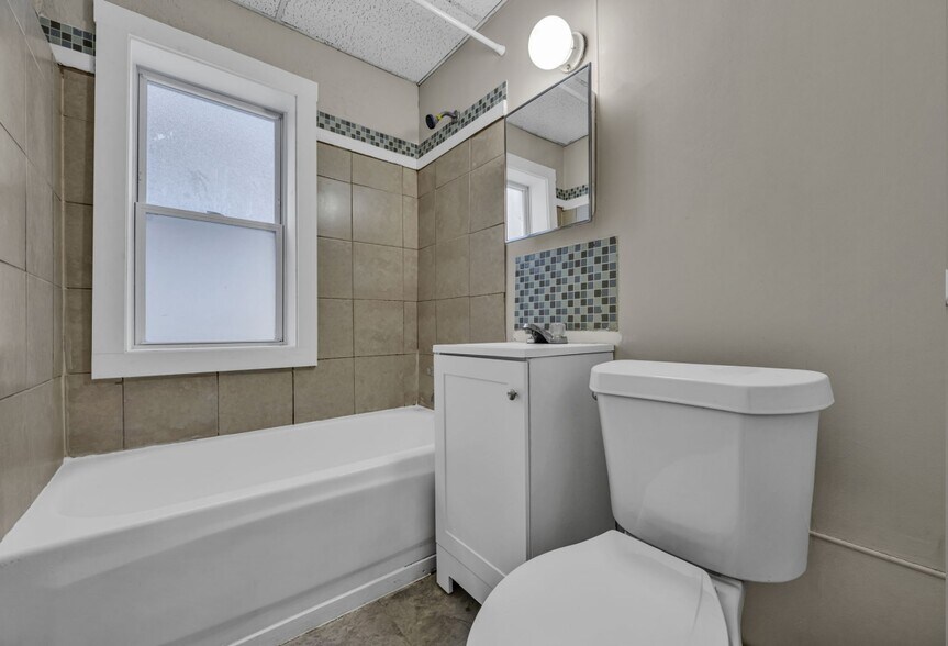 More Photos Of 3438 Bosworth Rd, Cleveland Apartments For Sale