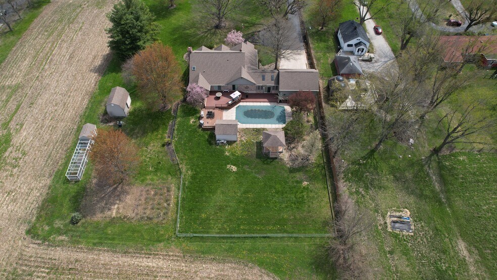 More Photos Of 868 N Raceway Rd, Indianapolis Apartments For Sale