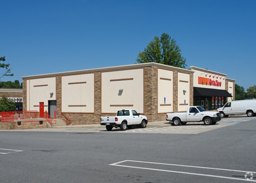 More Photos Of 10488-10520 Alpharetta Hwy, Roswell Unknown For Lease