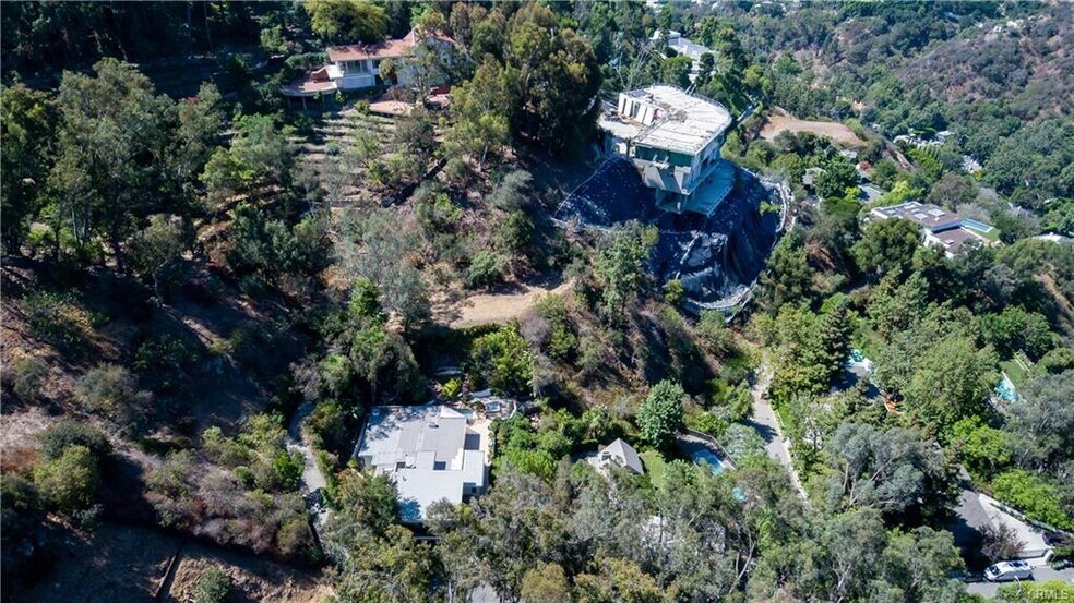 More Photos Of 10515 Rocca Pl, Los Angeles Land For Sale