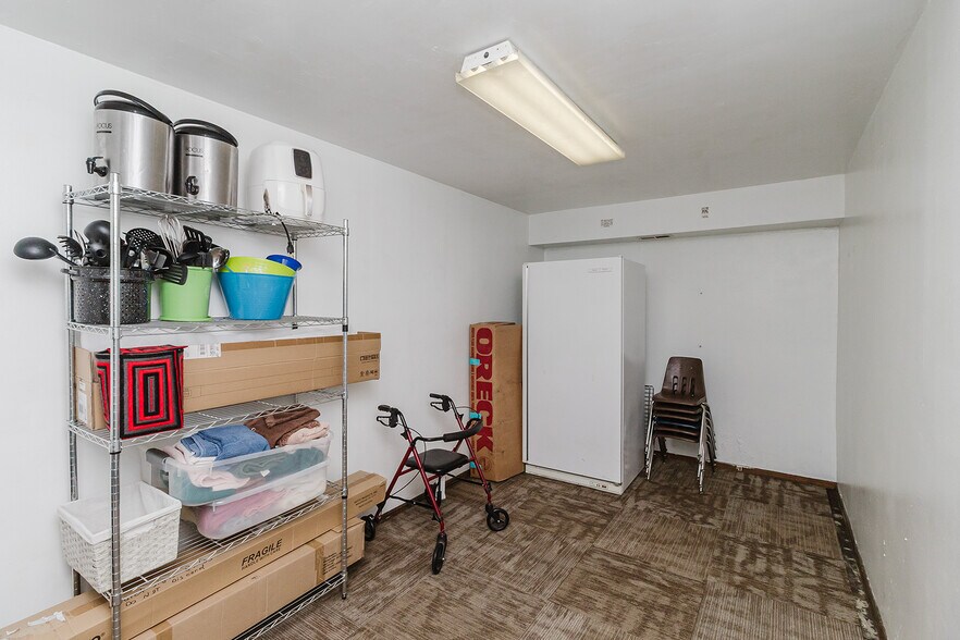More Photos Of 1319 E 17th Ave, Hutchinson Religious Facility For Sale