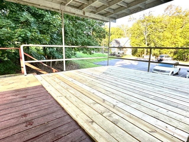 More Photos Of 862 Iron Ridge Rd, Spring Grove Apartments For Sale