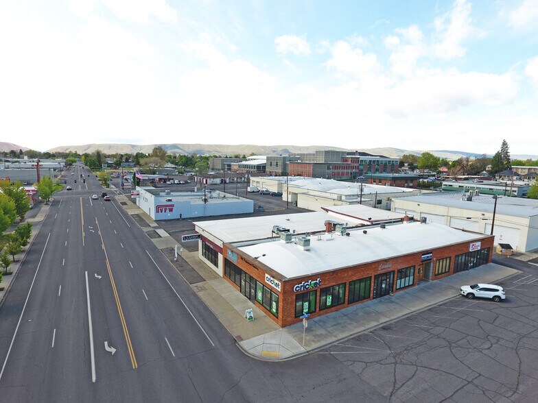 More Photos Of 504-510 W Chestnut Ave, Yakima Office For Lease