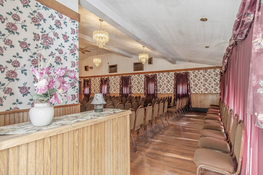 More Photos Of 17321 Old Rome State Rd, Watertown Funeral Home For Sale