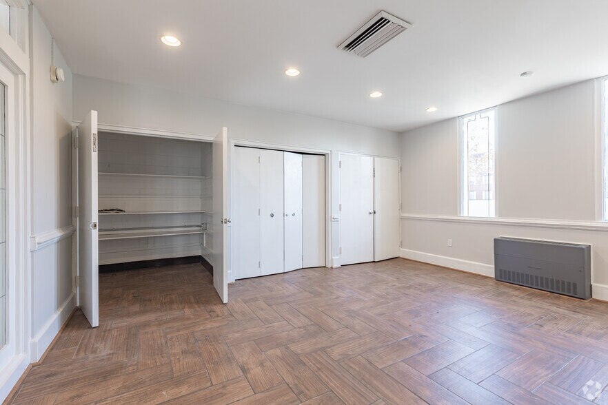 More Photos Of 2906 Chamberlayne Ave, Richmond Industrial For Sale