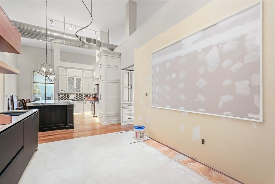 More Photos Of 141 Parliament Loop, Lake Mary Office For Sale