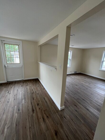 More Photos Of 266 Hebron Ave, Glastonbury Storefront Retail Office For Lease