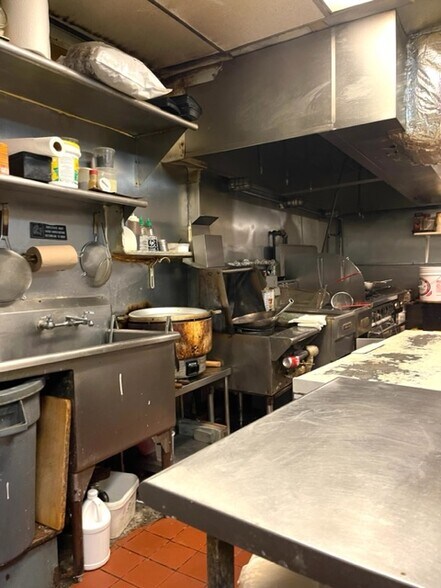 More Photos Of 238 W 56th St, New York Apartments For Lease