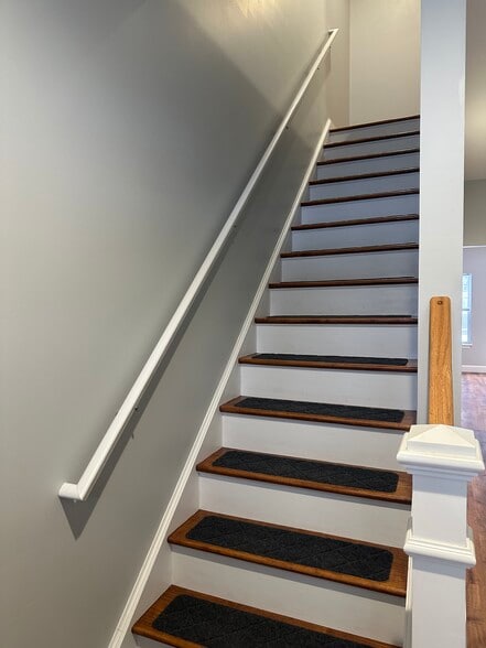 More Photos Of Ridge Manor Court, Niskayuna Apartments For Sale