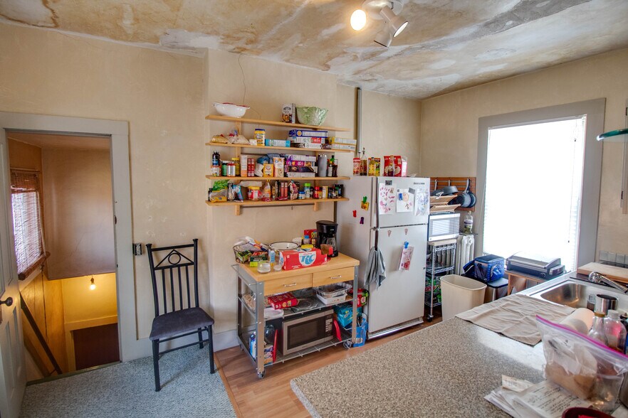 More Photos Of 212 E Main St, Carlinville Office Residential For Sale