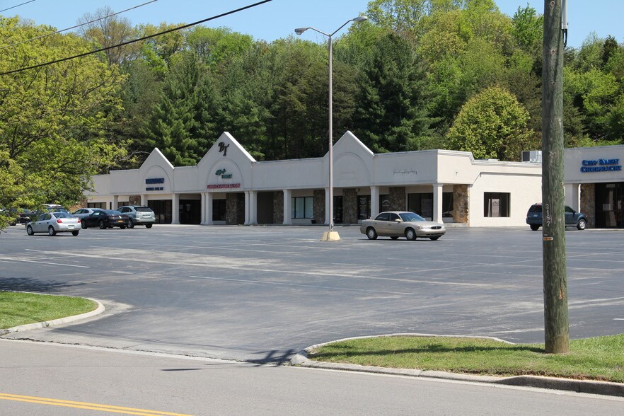 Primary Photo Of 350-400 E Economy Rd, Morristown Freestanding For Lease