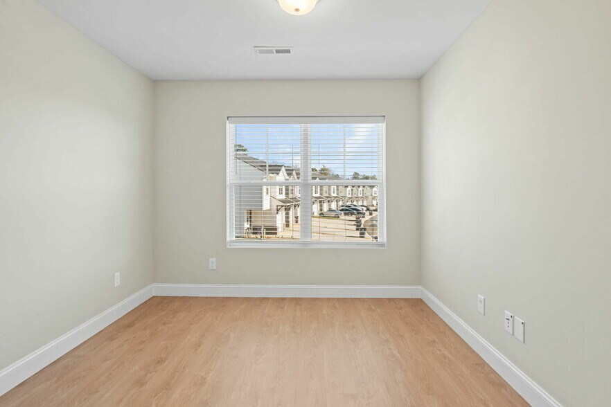 More Photos Of 4109 Pleasant Ridge Rd, Knoxville Apartments For Sale