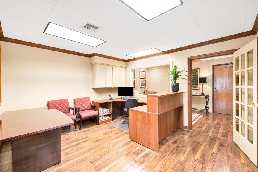 More Photos Of 340 Rosewood Ave, Camarillo Medical For Sale