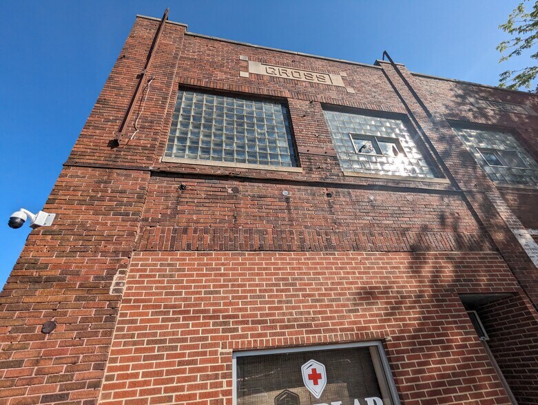 More Photos Of 603 Detroit St, La Porte Loft Creative Space For Sale