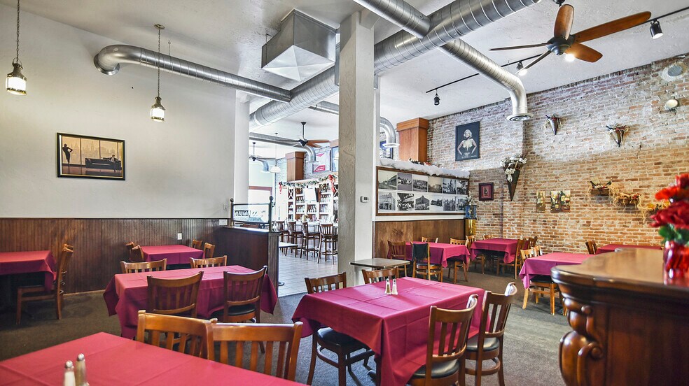 More Photos Of 153 W Walnut St, Genesee Restaurant For Sale