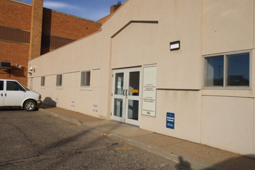 More Photos Of 116 1st St SW, Minot Medical For Lease
