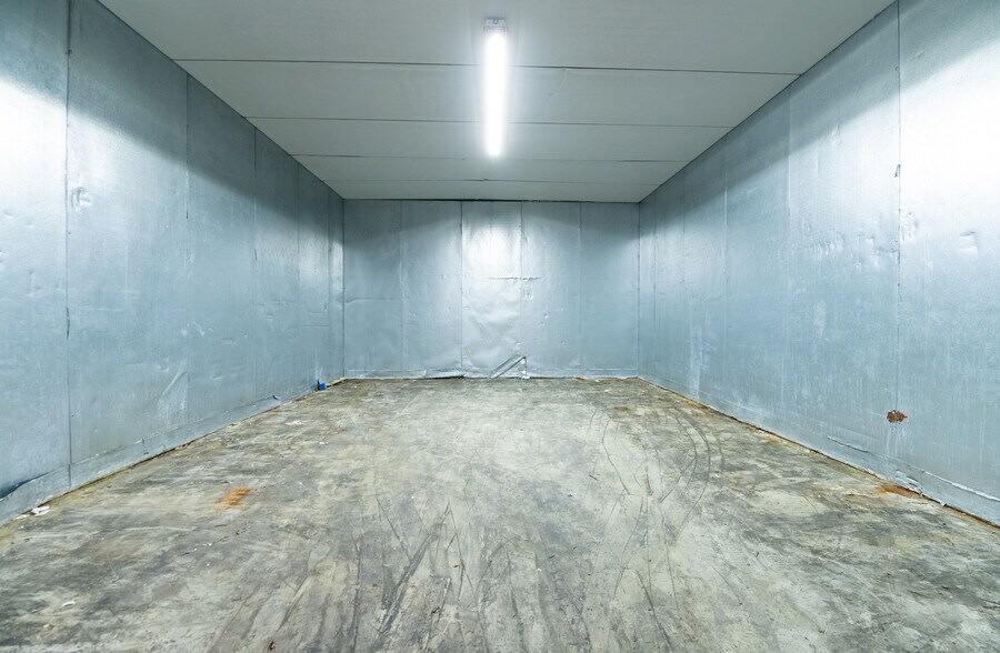 More Photos Of 506 Stanford Ave, Los Angeles Food Processing For Lease