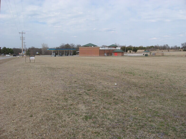 More Photos Of NE 36th & N Midwest Blvd, Spencer Land For Sale