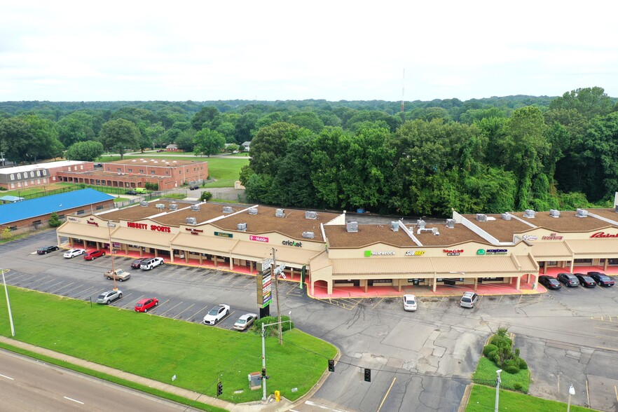 Primary Photo Of 3425-3473 Austin Peay Hwy, Memphis Unknown For Lease